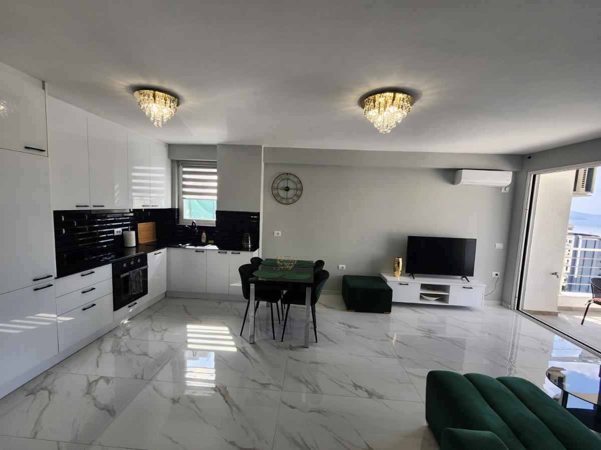 Amazing Sea View Apartment Σαράντα Εξωτερικό φωτογραφία